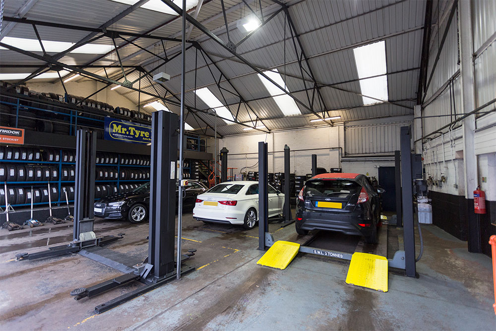 Mr Tyre Kidderminster Tyres Car Servicing Exhausts Brakes