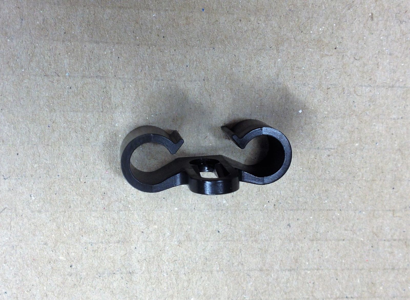 New Fuel Line Pipe Clip 5/16 Price For 1 Clip