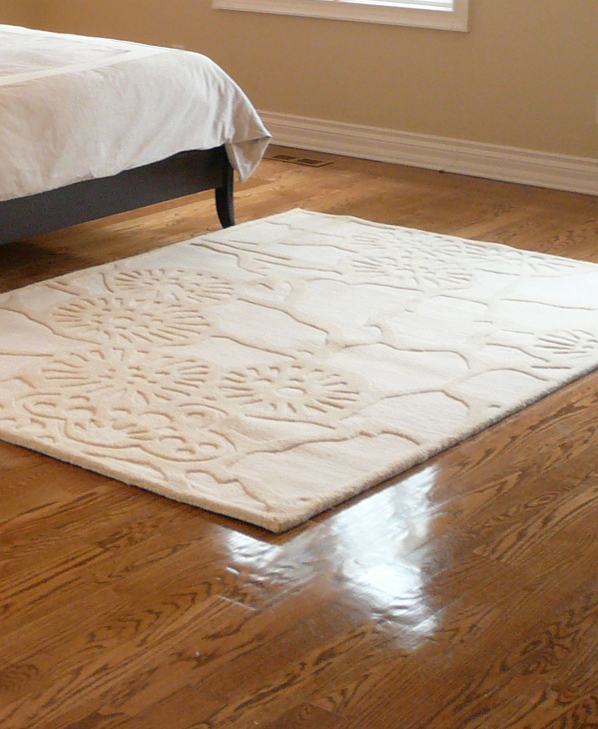 Rug Embossed Cream 5x8 Toronto Furniture Rental for Home Staging by