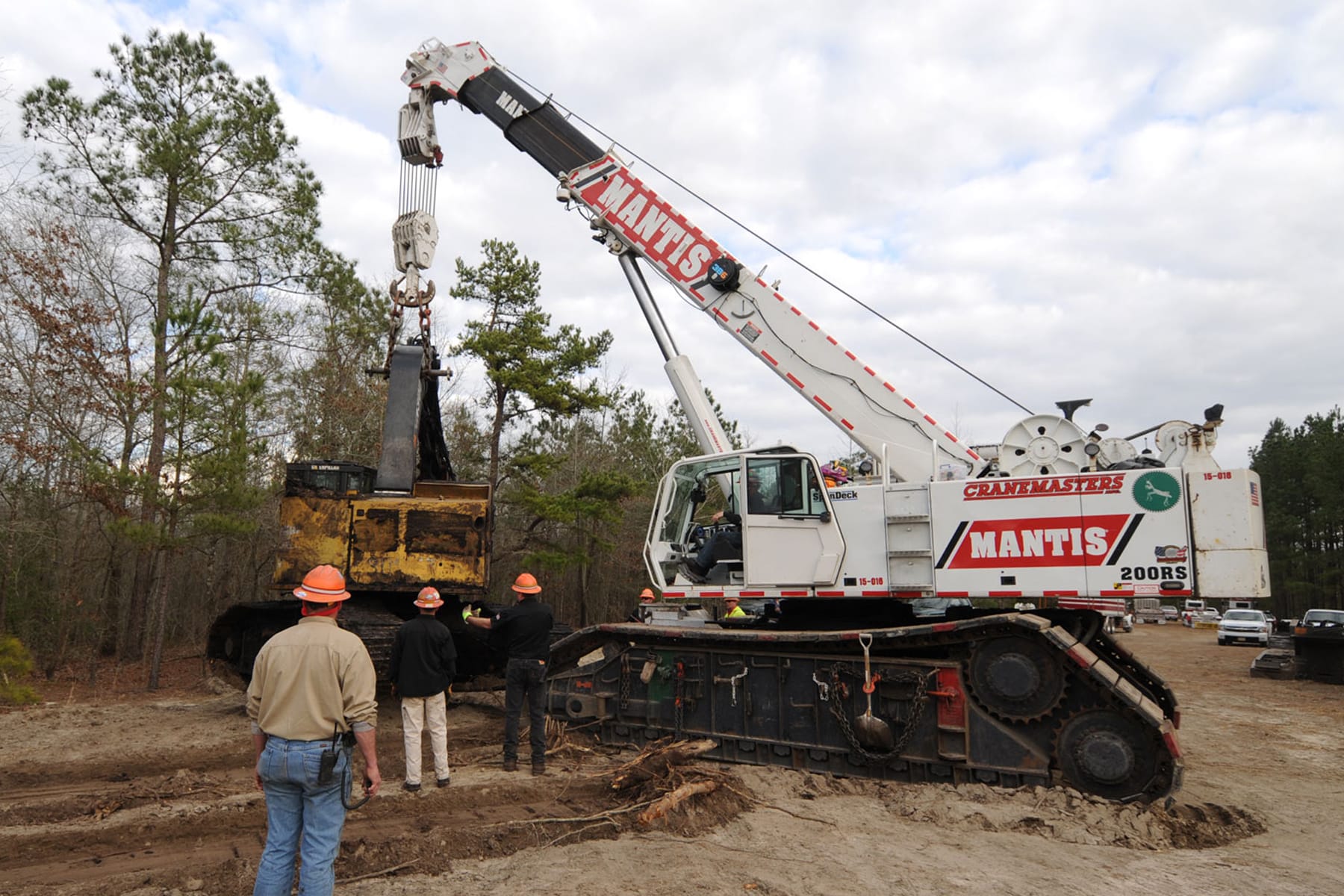 Heavy Equipment Recovery & Transfer Railroad Service & Derailment Recovery