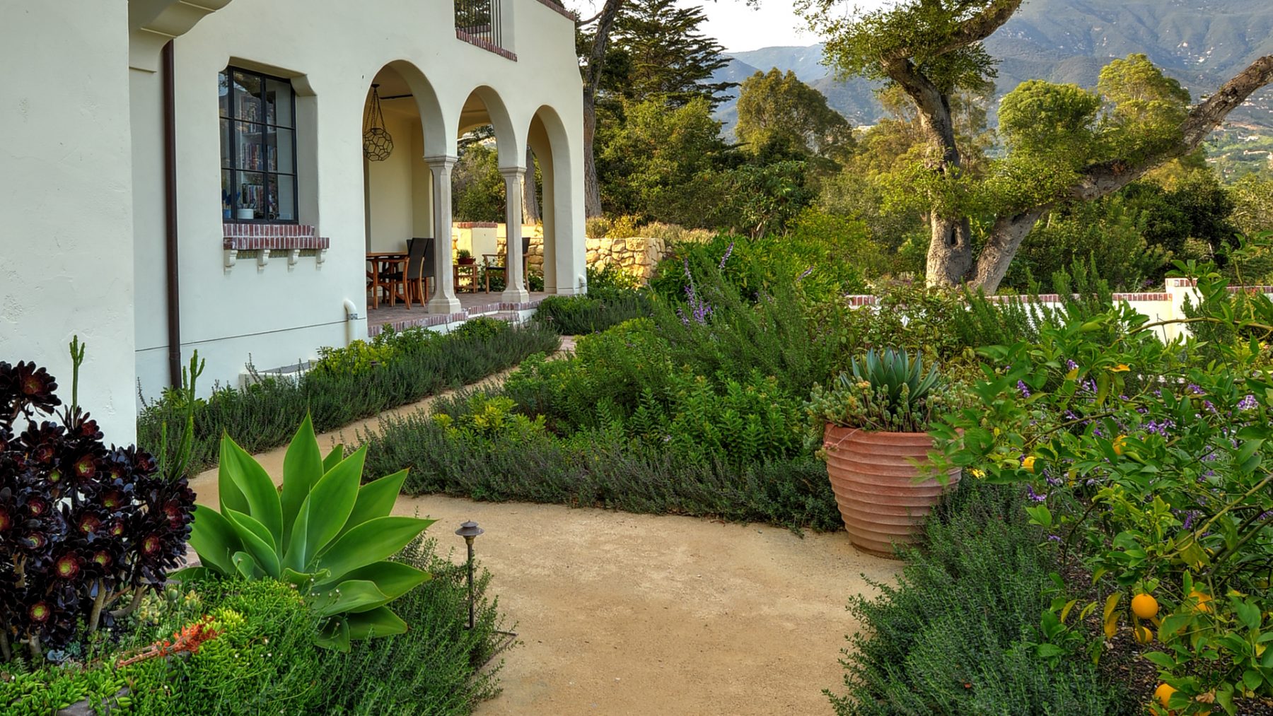 Montecito Residence DHM Design