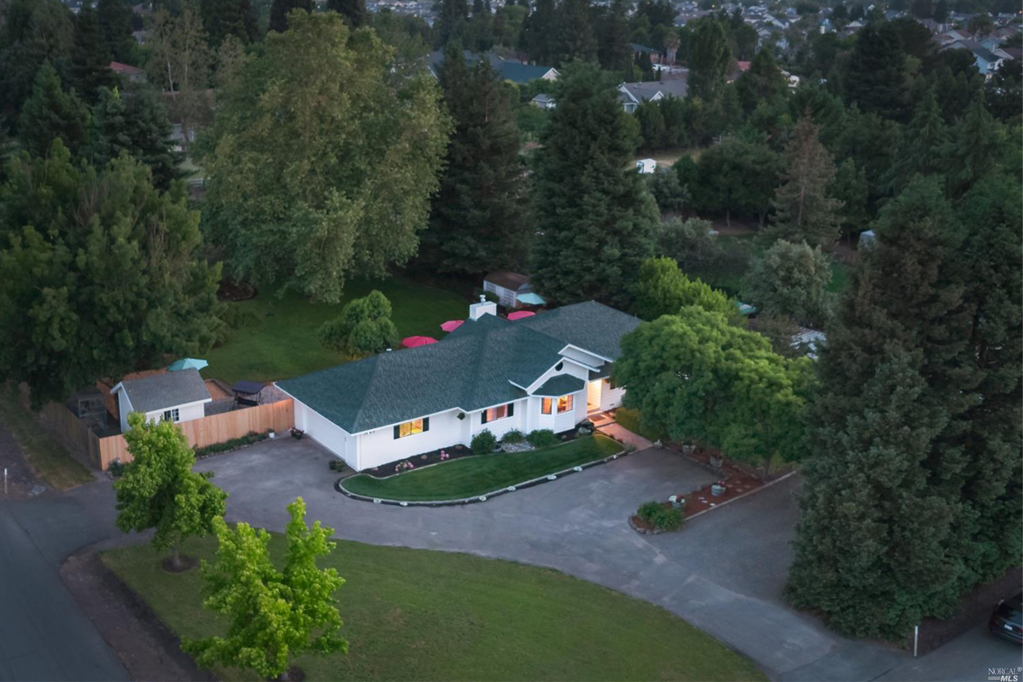 1794 Weiss Lane, Penngrove Staging RE/MAX Marketplace