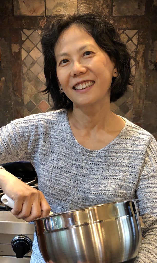Lily LaMotte author photo