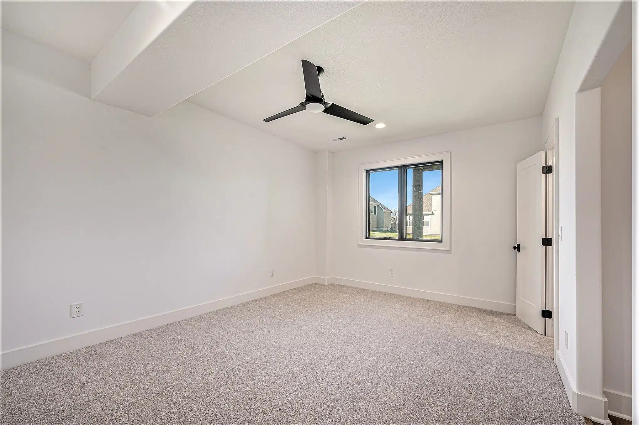 Lot 4 2814 NE 102nd Street, Kansas City MO 64155 Staley Farms