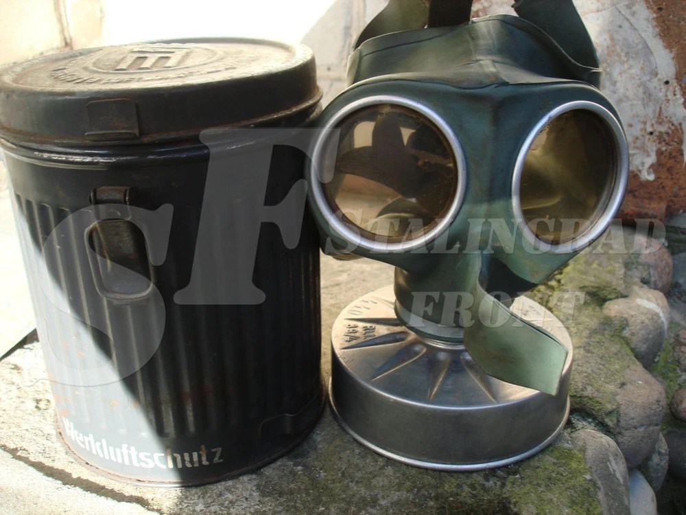 Gas mask RL 1 + canister