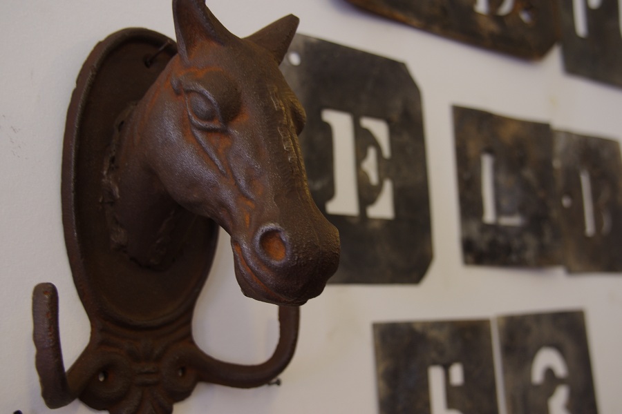 cast iron horse head coat hook Stalking Cat Antiques Macedon