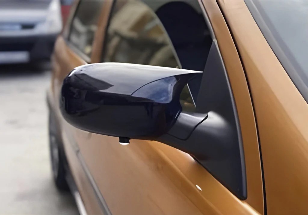 Opel Corsa C peeglikatted