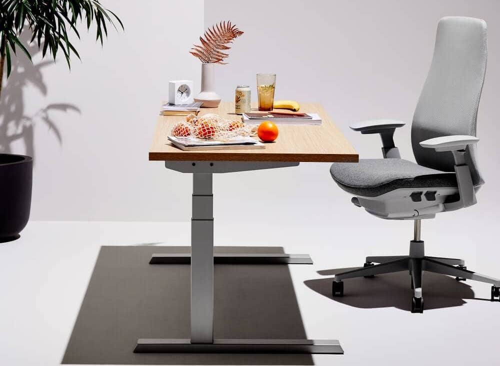 Haworth Upside height adjustable standing desk review Is this