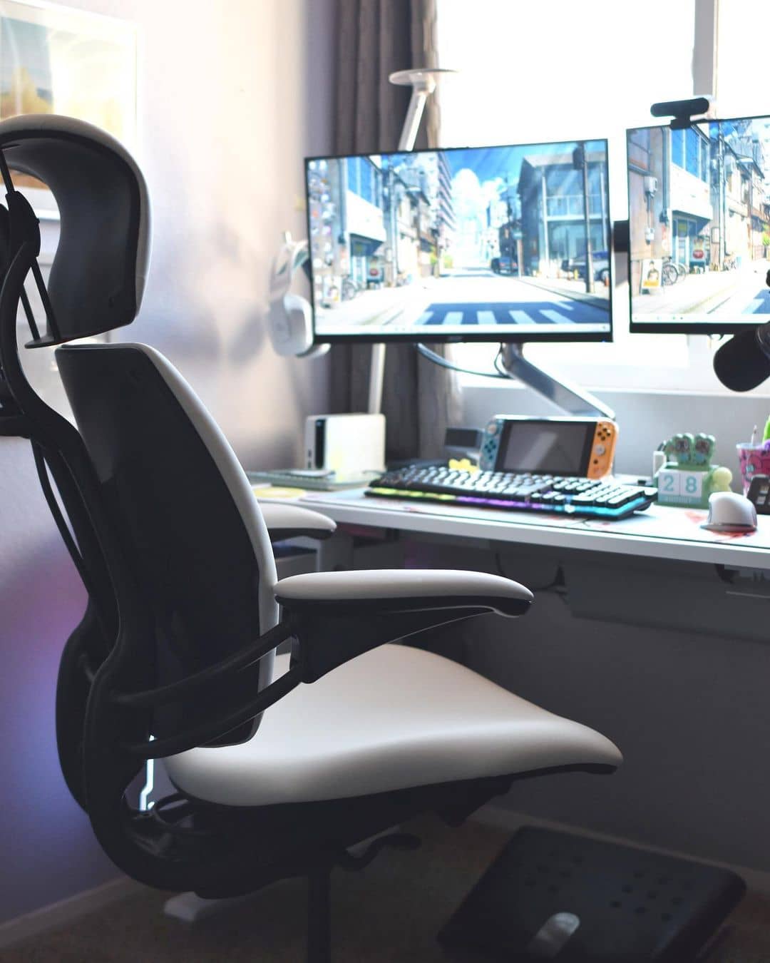 Humanscale Liberty vs. Freedom ⭐ The difference explained