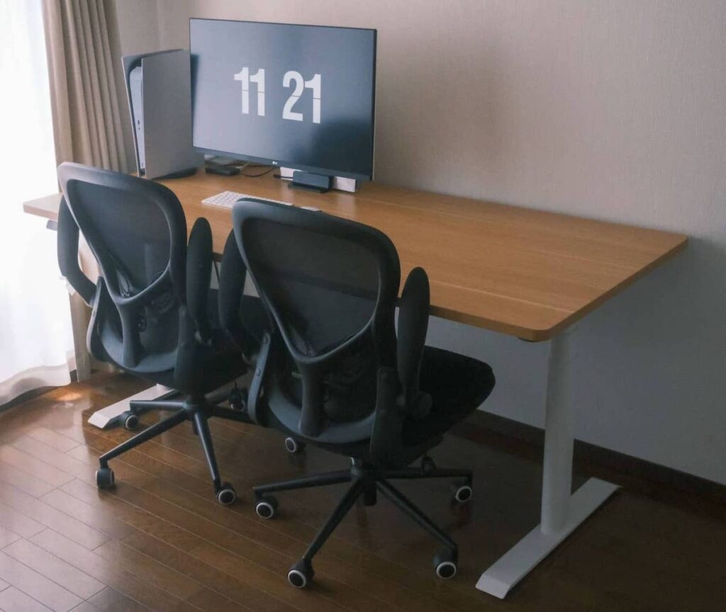 Flexispot E7 vs E8 Why the E7 is a better option?