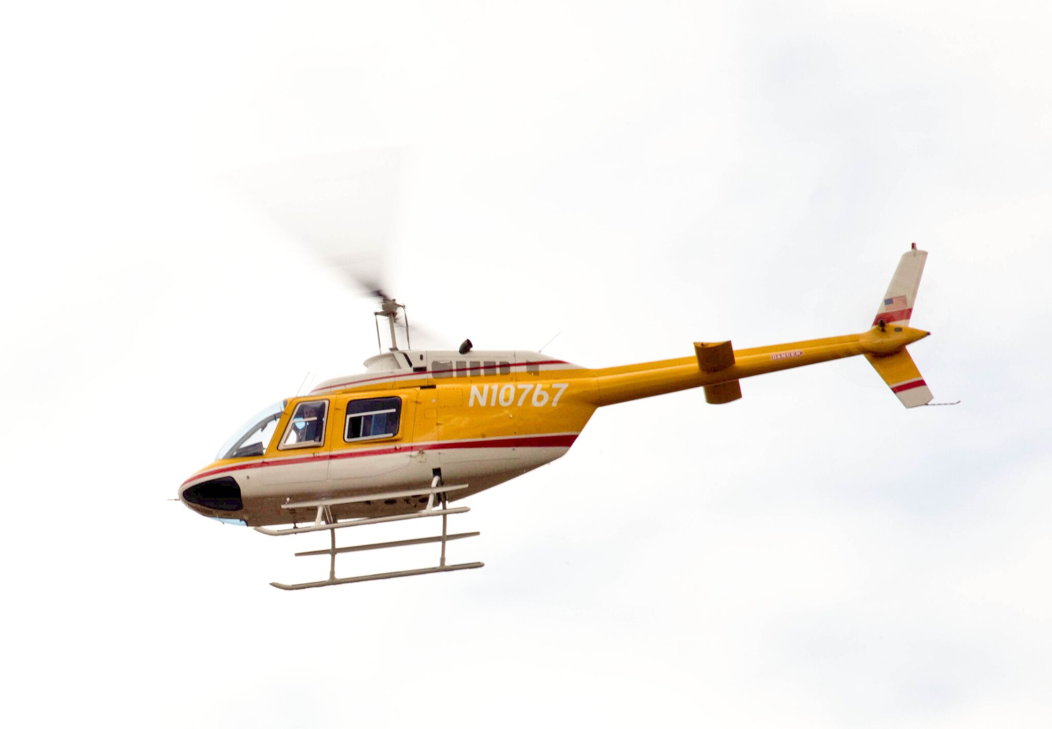 (Heli) N10767 Yellow & White with Red Stripe owned by KANSA