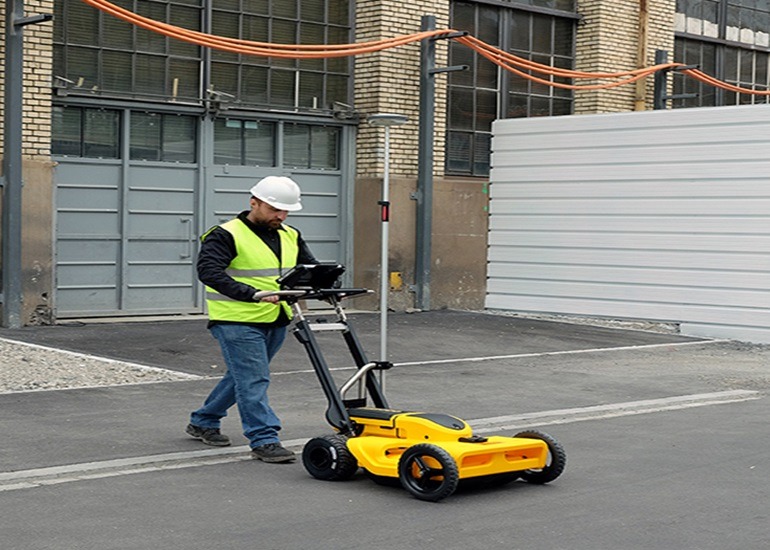 Comprehensive mapping of buried utilities with AR