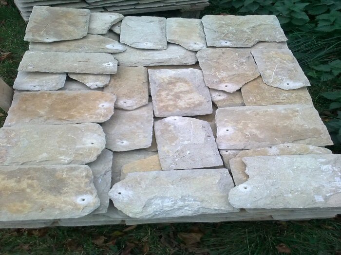 Stanway Slate Natural Cotswold Stone Tiles, Ridge Tiles & Coping