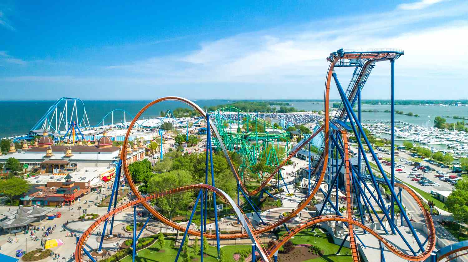 Así es Cedar Point, el parque con más atracciones . seguro hogar