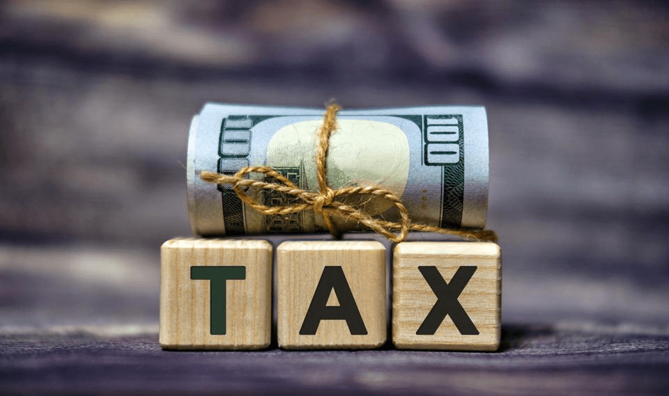 Do they charge tax at Starbucks? starbmag