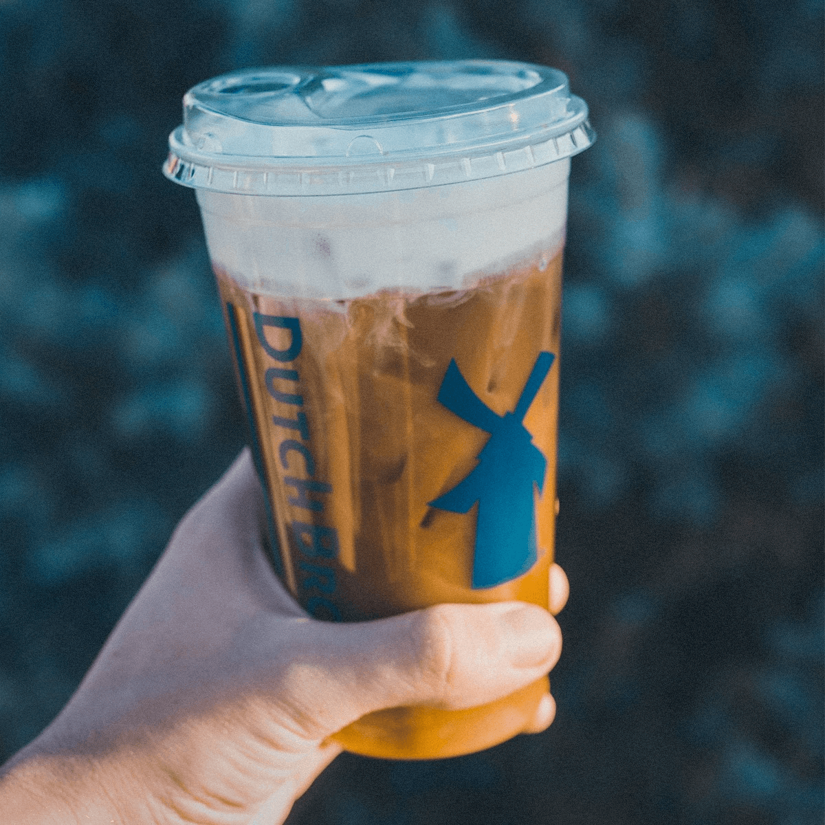 Dutch Bros Kicker starbmag