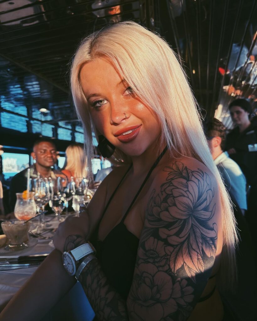 Christen Whitman Age, Birth Date, and Net Worth Starceleage