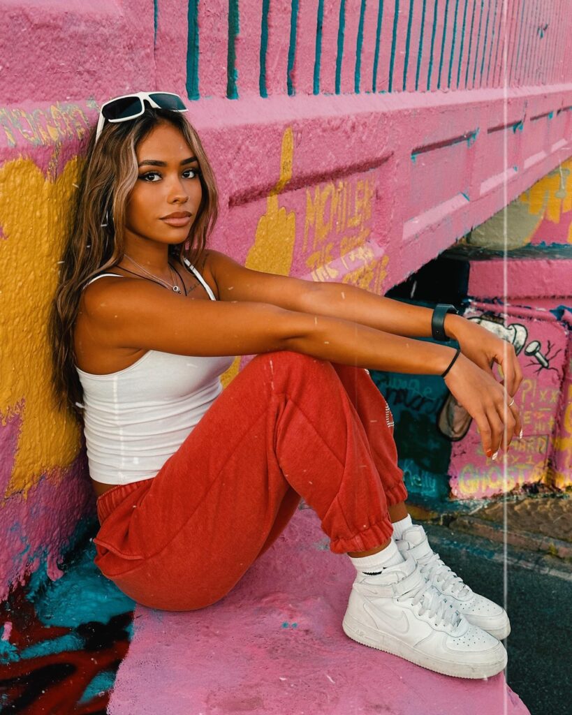 Ximena Saenz Age, Birthday, Height, Net Worth & Bio Starceleage