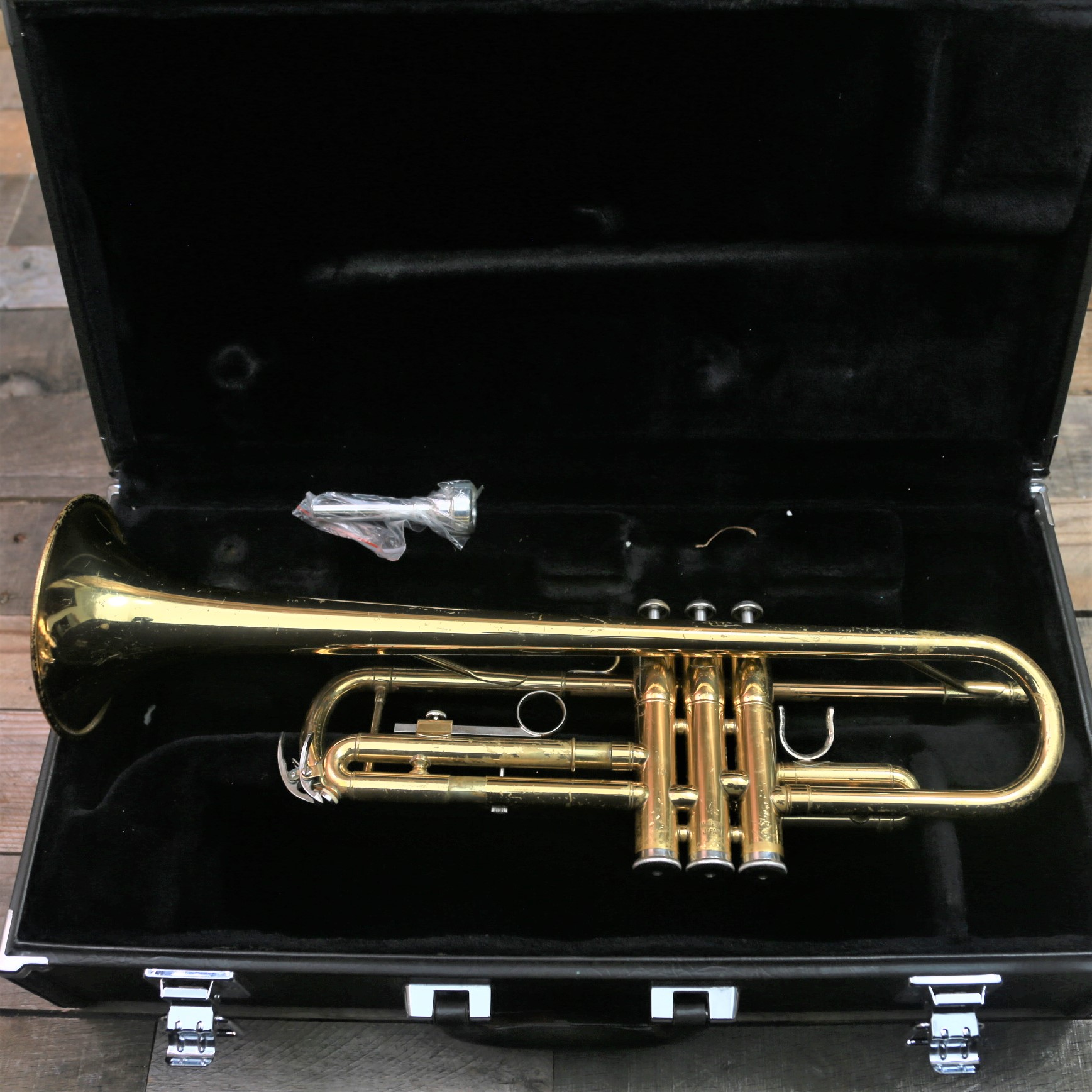 Used Student Trumpet SCM Exclusive HTR2335 Star City Music
