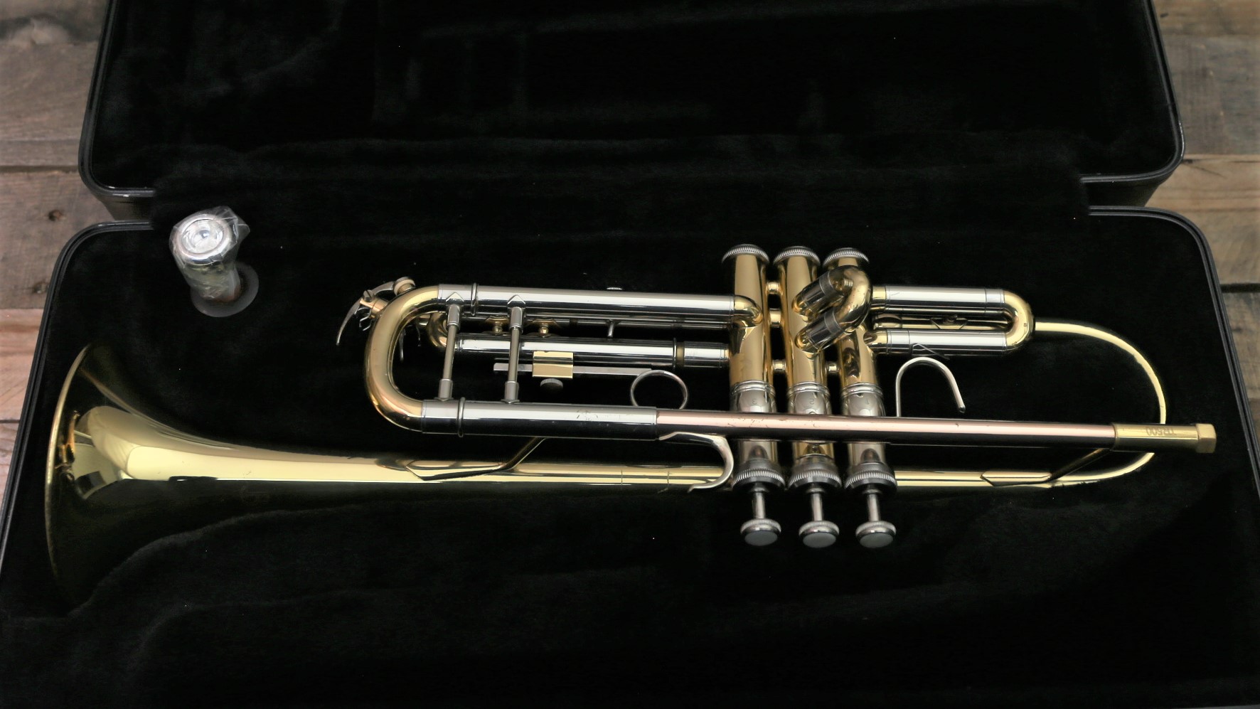 Used Student Trumpet Bach TR500 Star City Music