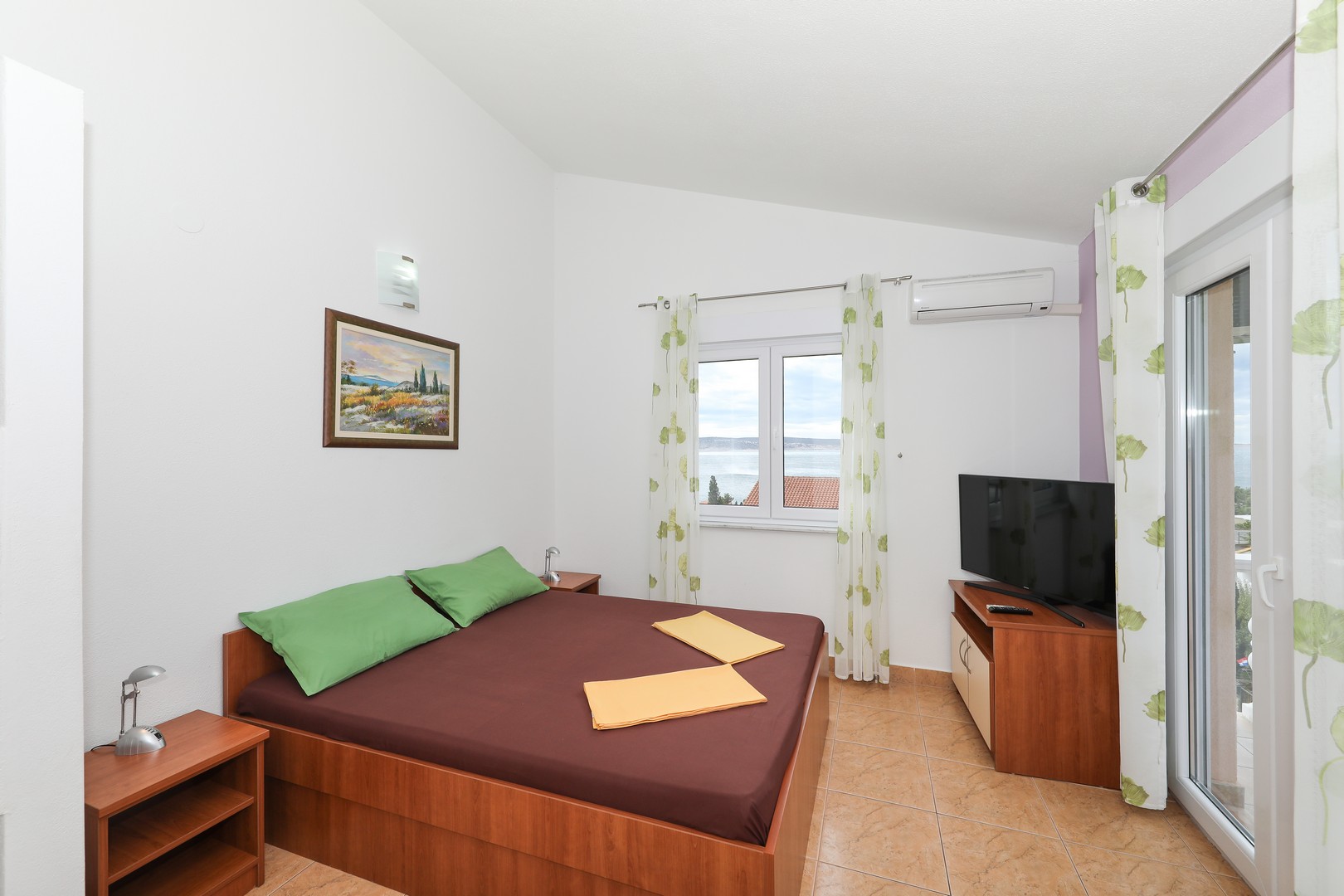 Large studio apartment 202 Apartmani Prkacin