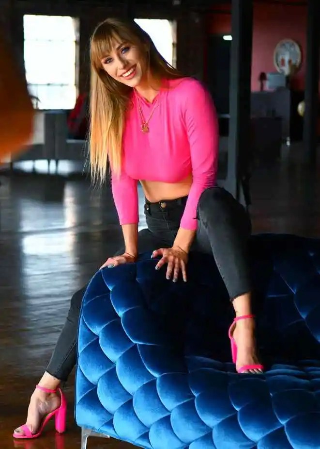 Angel Youngs Wiki, Biography, Age, Height, Boyfriend, Photos & more(04)