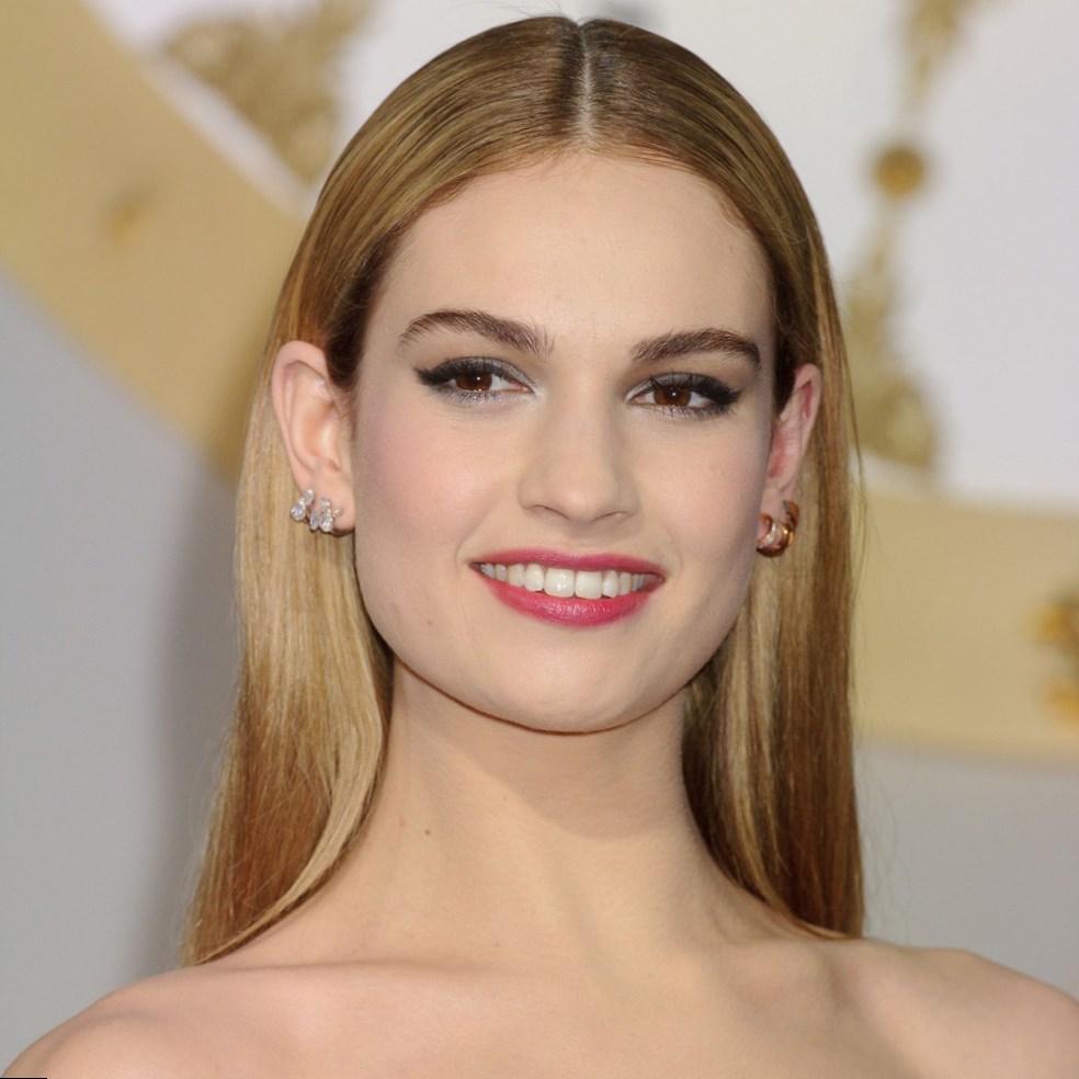 Lily James weight, height and age. We know it all!