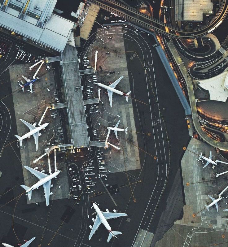 Who offers Military airfare discounts?