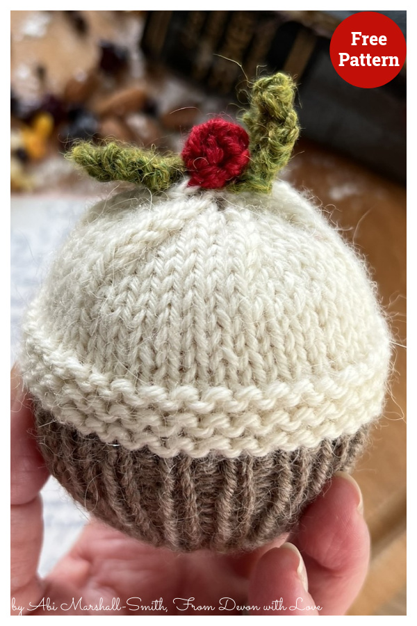 Chocolate Orange Christmas Pudding Cosy Free Knitting Pattern