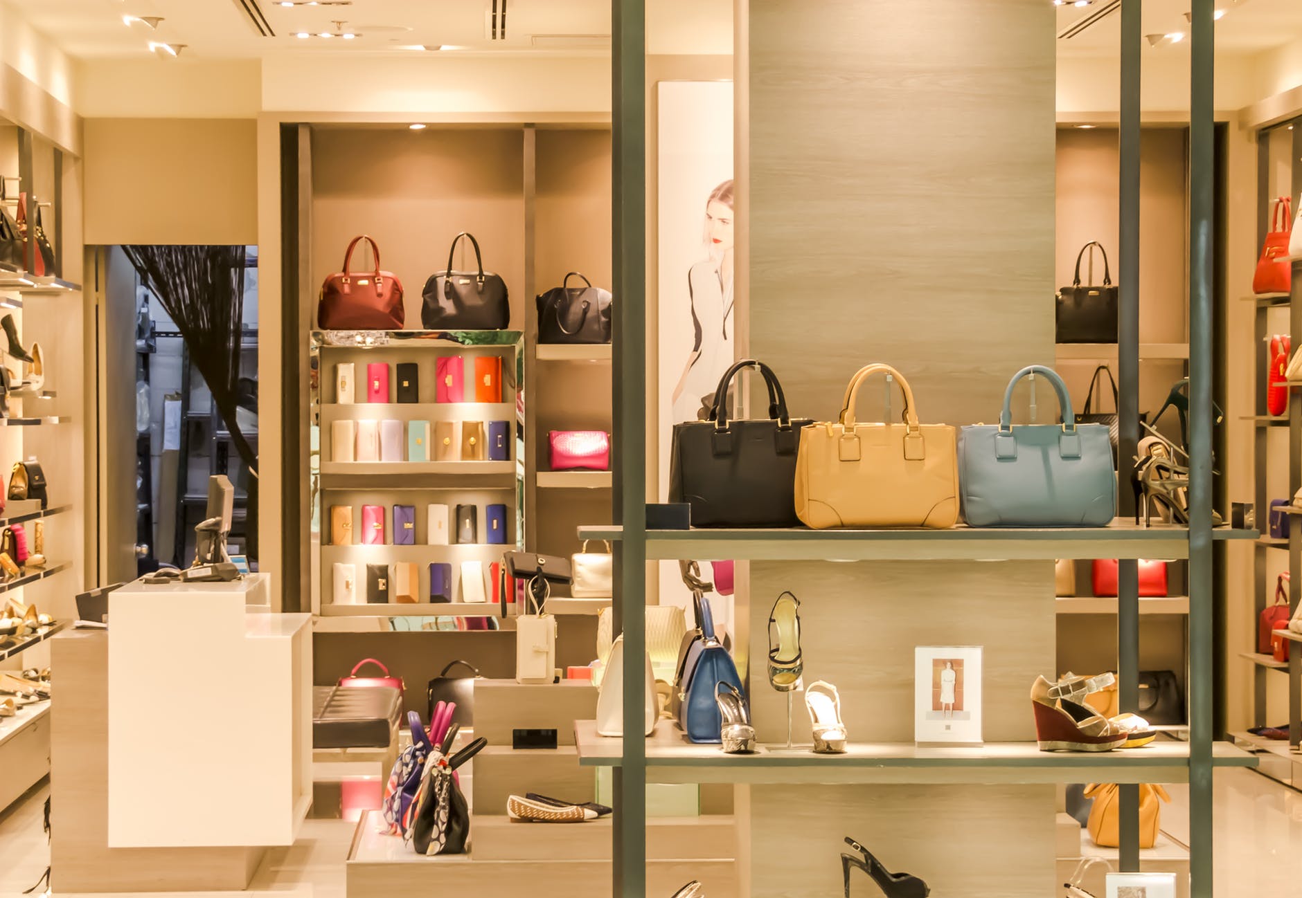 Top 10 Fashion Business Ideas in 2024
