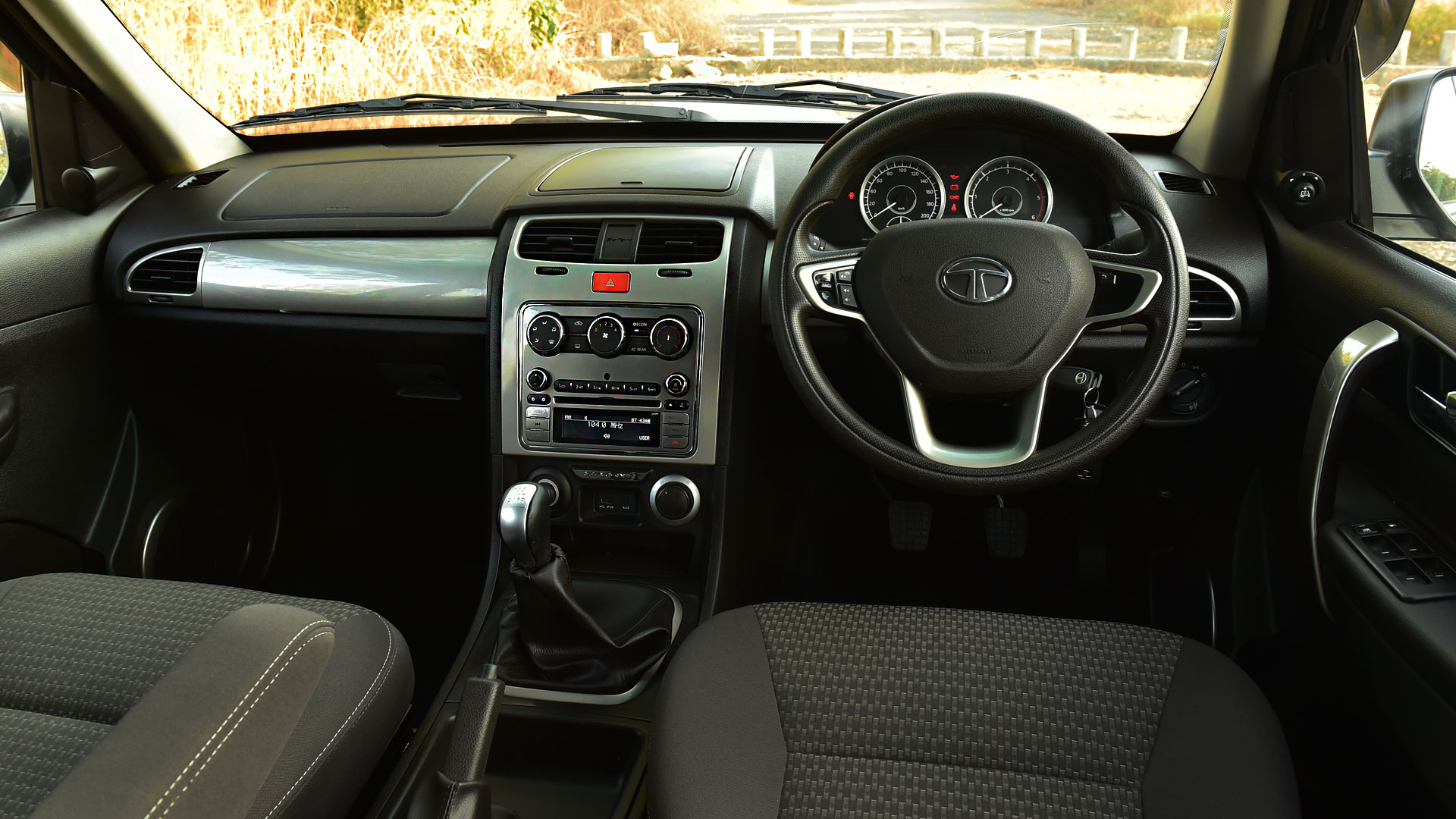 Tata Safari Storme Lx Interior