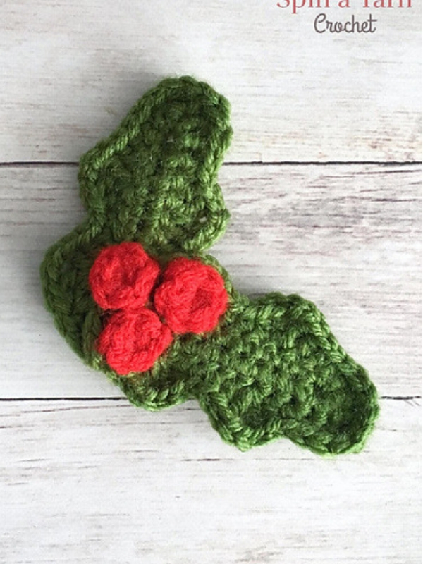 Holly Ornament Free Crochet Pattern