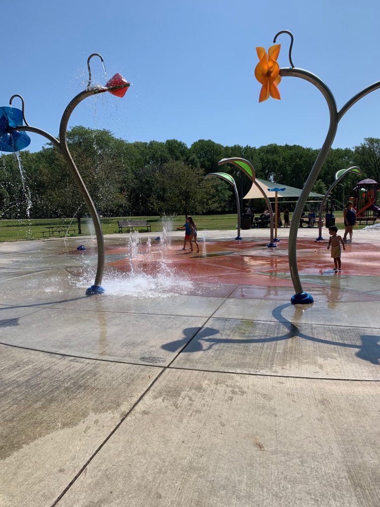 Middleton Splash Pad in Lakeview Park, Middleton Stateline Kids
