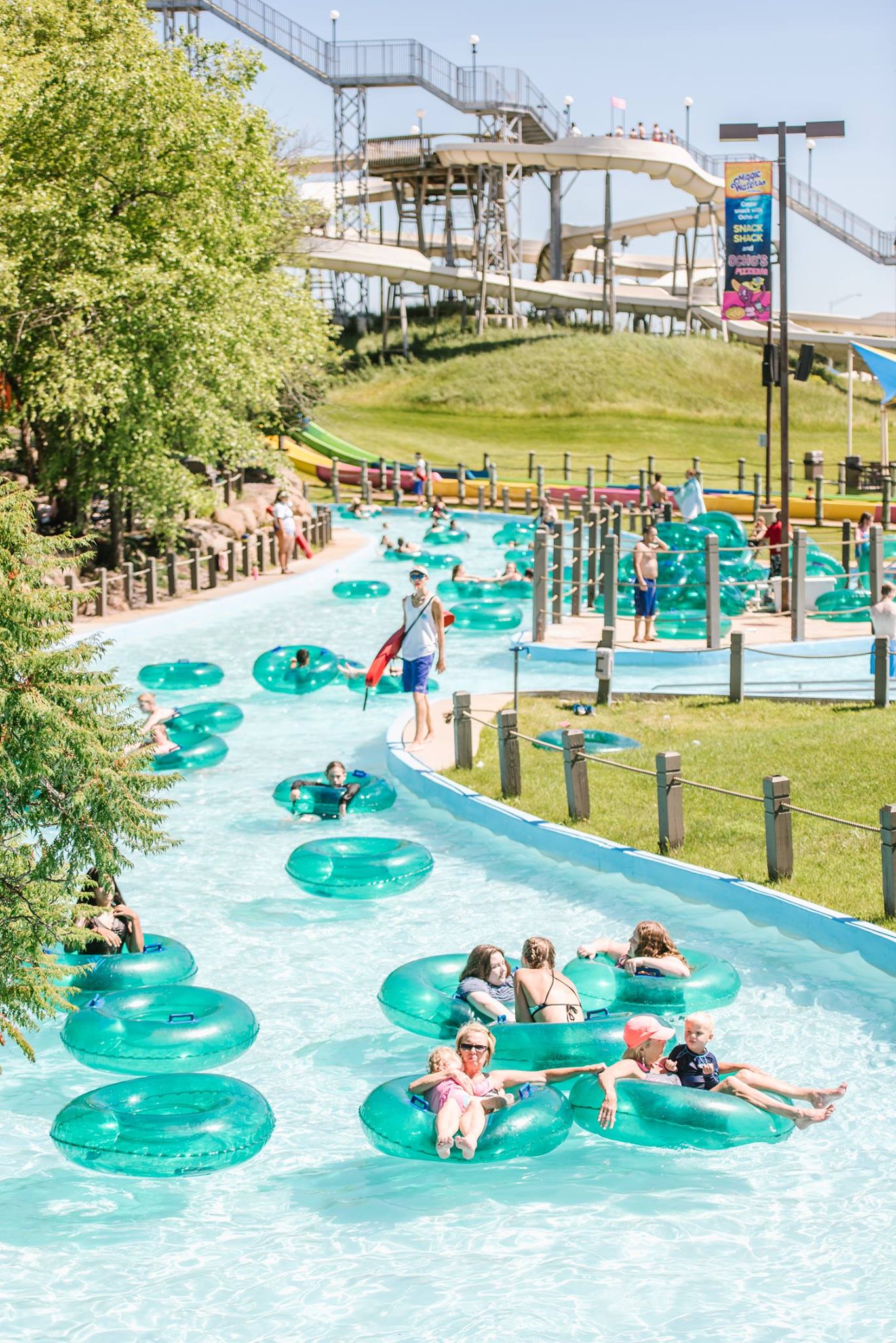 Planning a Trip To Hurricane Harbor Rockford? Here's What