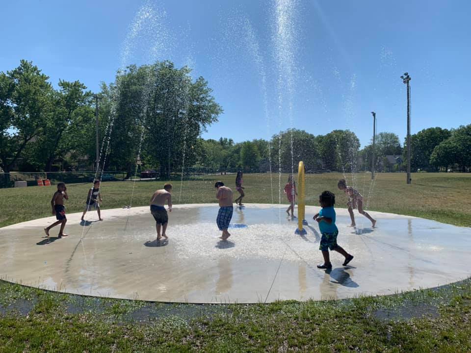 Splash Pads, Spray Pads, and Wading Pools in the Stateline