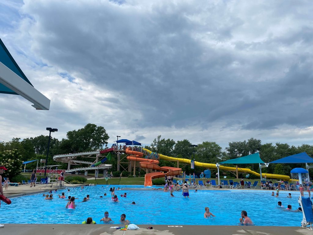 Otter Cove Aquatic Park in St. Charles, Illinois Stateline Kids