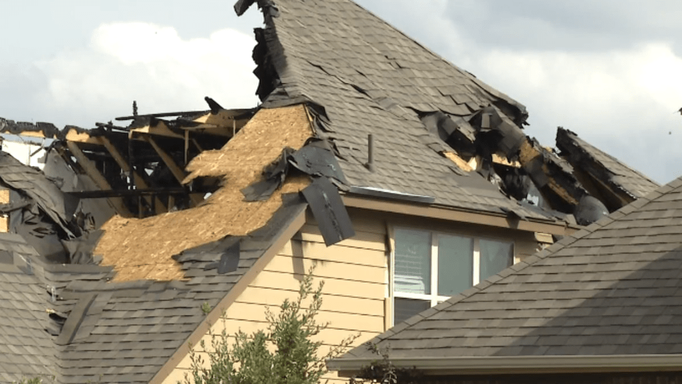 Lightning strikes destroy multiple homes in one neighborhood KABB