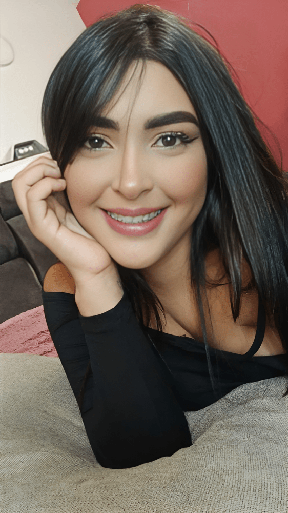Ximena-Andrade Cam Model Profile | Stripchat