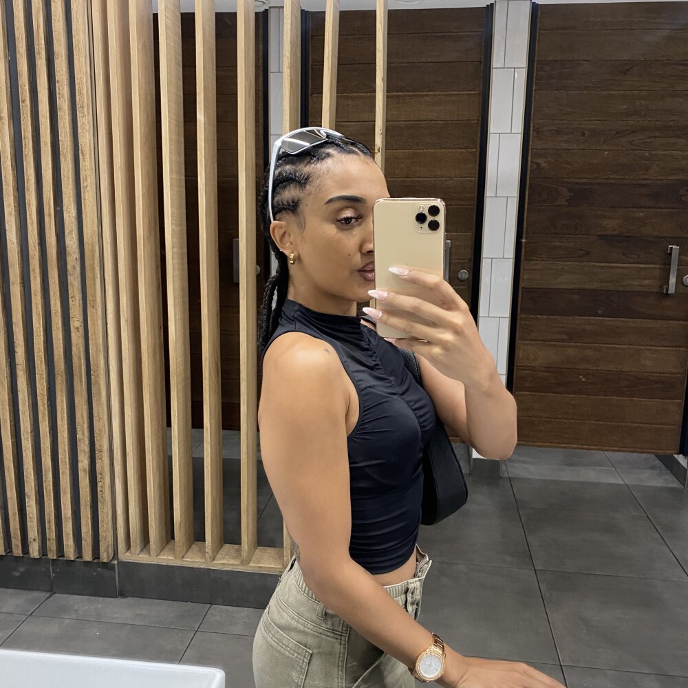 Lina_Amorr のキャスト：無料のライブセックス＆チャット | Stripchat