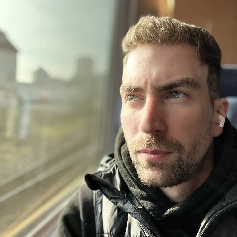 RacCoon cam Model Profile Spankbang Live