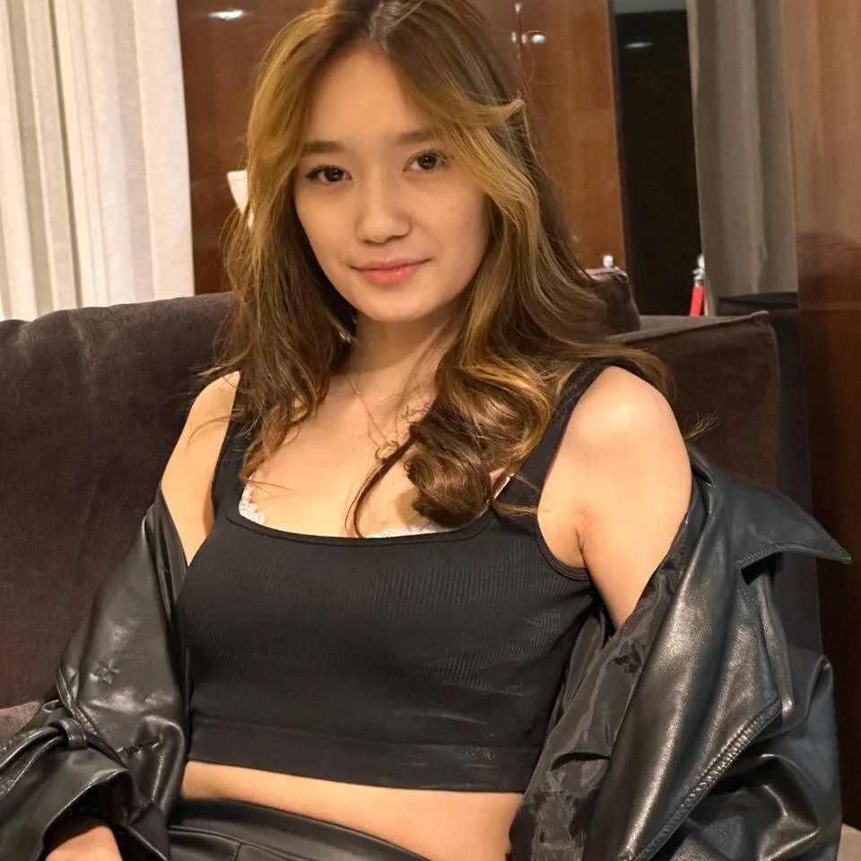 Lisa_Hyun 님의 웹캠 쇼 | stripchatgirls.com