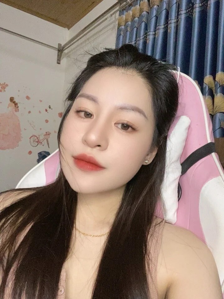 Sofia-X- Webcam Show | hdsexcams.live