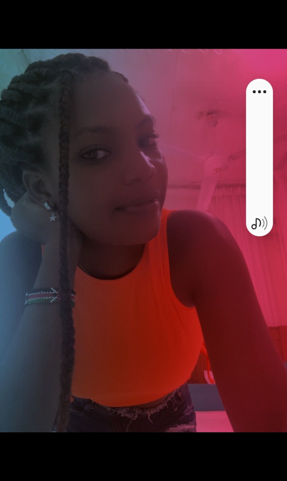 Dolly_booty Webcam Model Profile | xHamsterLive