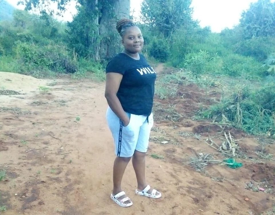 Amateur_loverr Webcam Model Profile | xHamsterLive