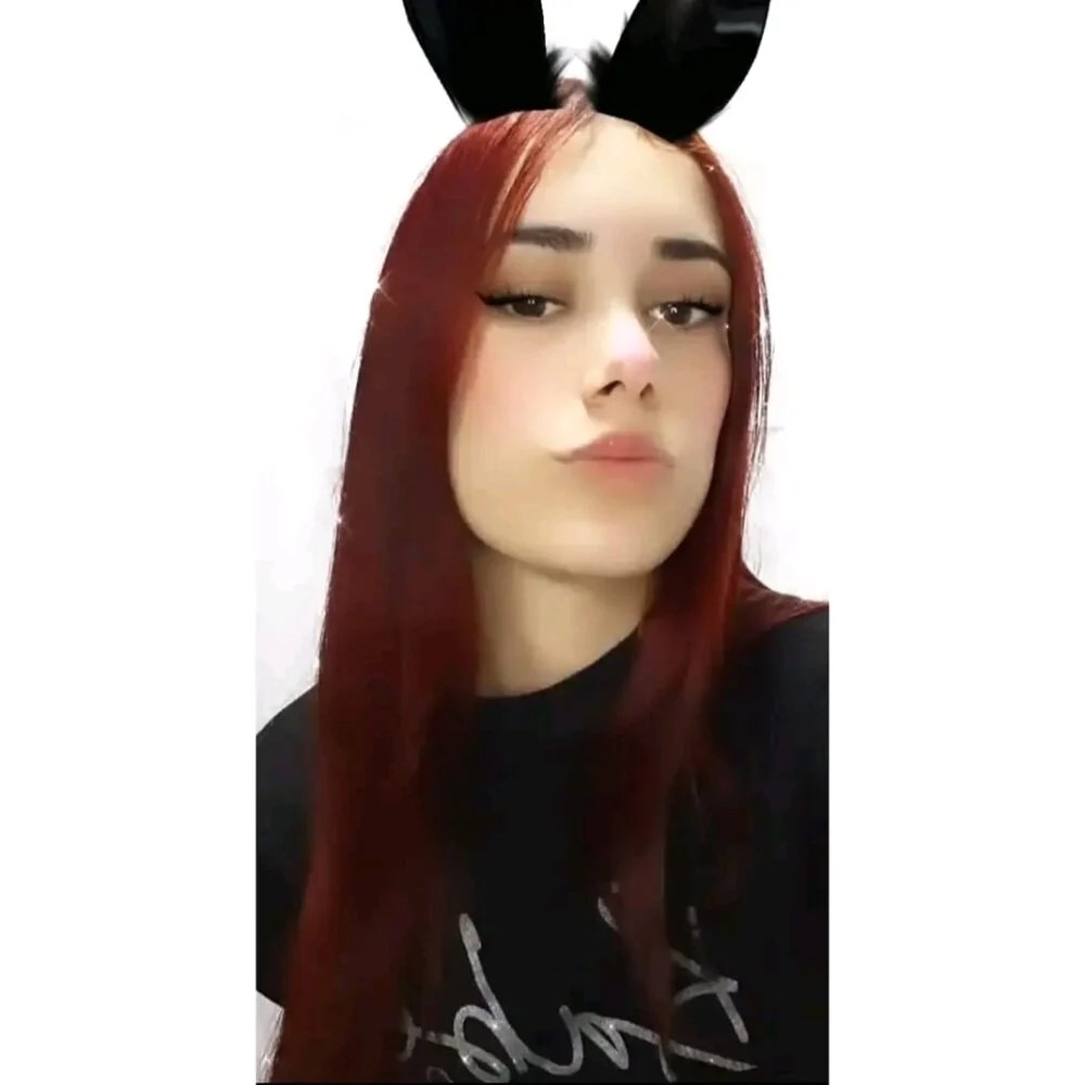 Chloe_Group_Sex のキャスト：無料のライブセックス＆チャット | Stripchat