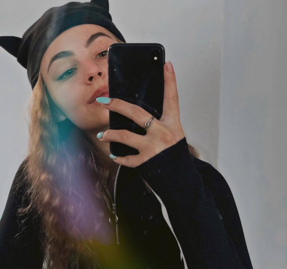 Elizabeth_Porter Cam Model: Free Live Sex Show & Chat | Stripchat