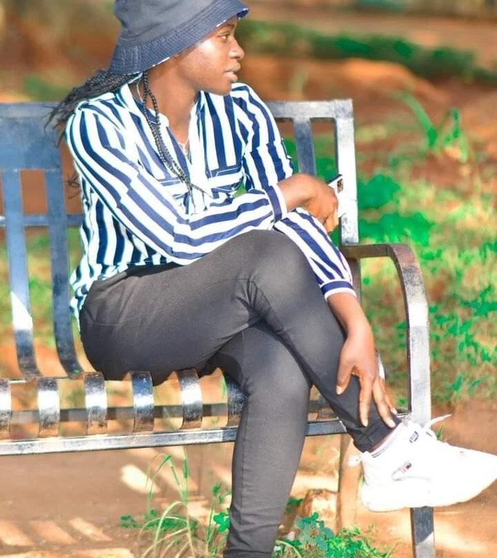 Ebony_rubi Cam Model: Free Live Sex Show & Chat | Stripchat