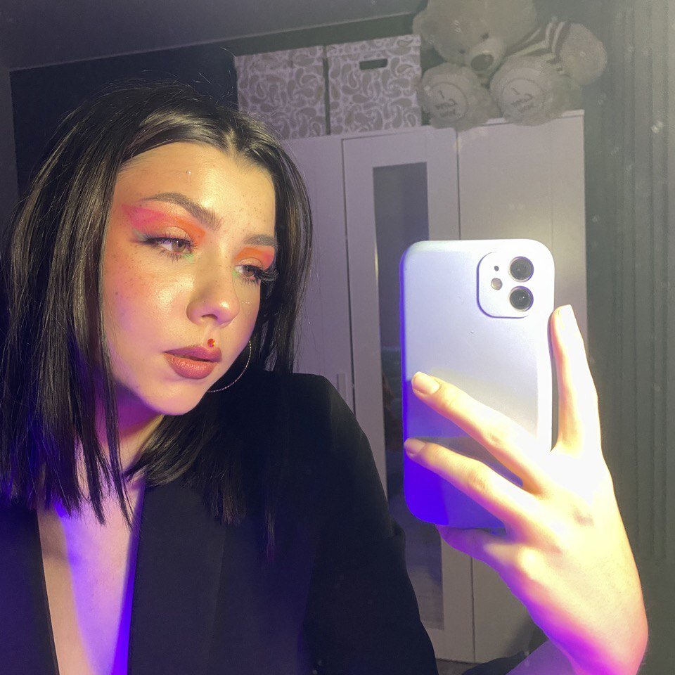 Juliana_grandi Cam Model: Free Live Sex Show & Chat | Stripchat