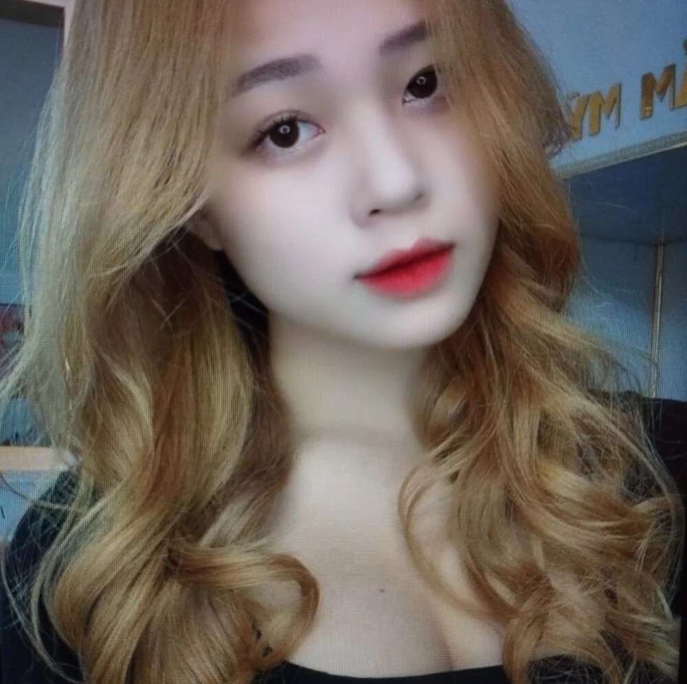 Cute_MILF Free Live Webcam Show & XXX Chat | xHamsterLive