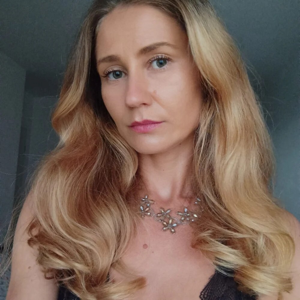 Aurora-borealis Free Live Webcam Show & XXX Chat | xHamsterLive